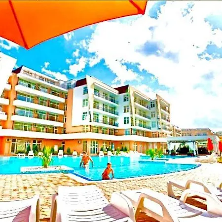 Aparthotel Grand Kamelia 2*