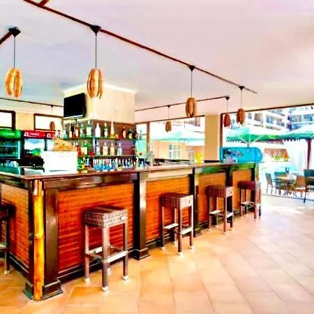 Aparthotel Grand Kamelia 2*