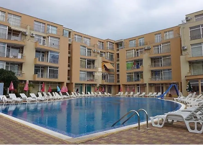 Grand Kamelia Апарт-отель 2*