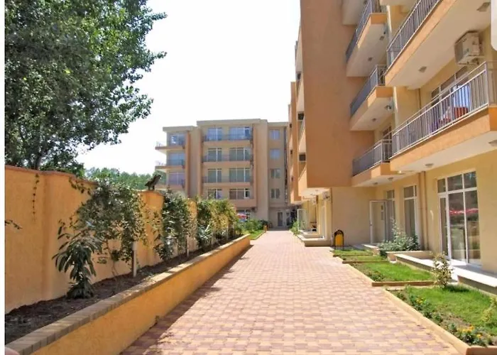 Grand Kamelia Апартхотел Слънчев бряг