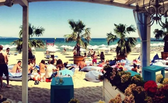 Апартхотел Grand Kamelia 2*