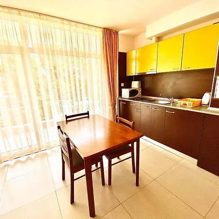 Grand Kamelia Aparthotel Sunny Beach