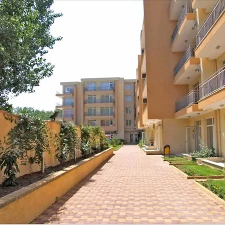 Grand Kamelia Aparthotel Sunny Beach