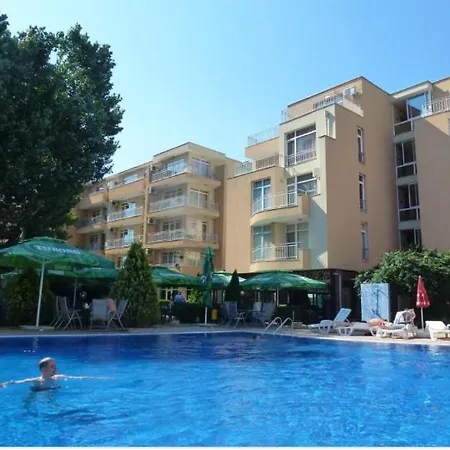 Aparthotel Grand Kamelia 2*