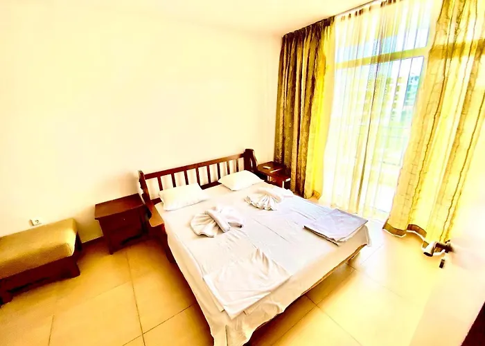 Aparthotel Grand Kamelia 2*