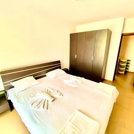 Hotel apartamentowy Grand Kamelia